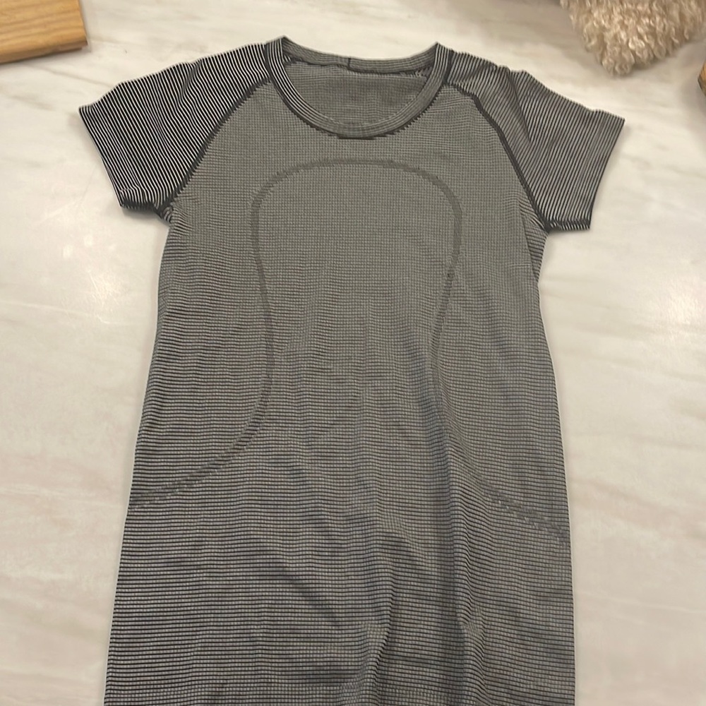lulu top